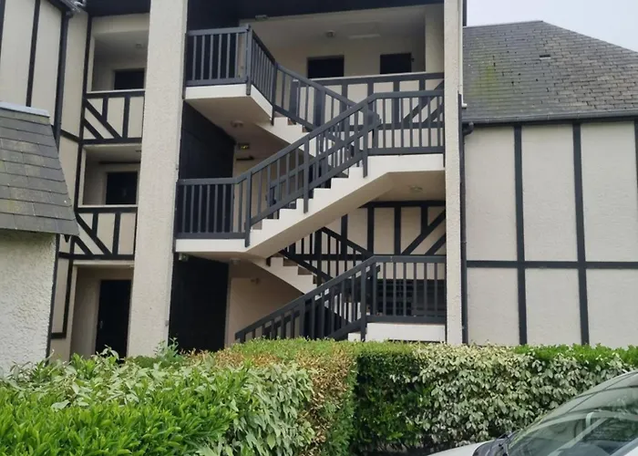 Cosy Avec Piscine Chauffee Ouverte Du 15-06 Au 15-09 *