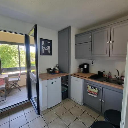 Cosy Avec Piscine Apartment